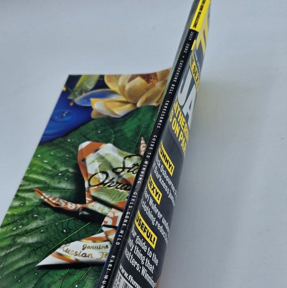 Vintage FHM Magazine Catherine Bell Jag Issue - Picture 4 of 7